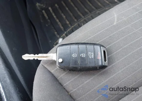 2018 Kia Forte Lx из США, поврежденный, VIN 3KPFL4A77JE199741